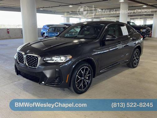 2025 BMW X4 xDrive30i