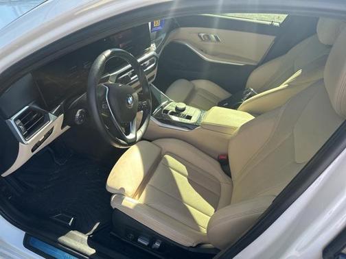 2023 BMW 330 330i