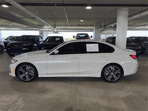 2023 BMW 330 330i