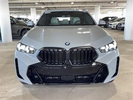2025 BMW X6 xDrive40i