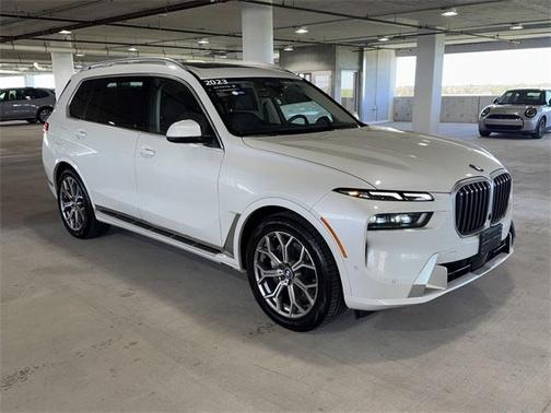 2023 BMW X7 xDrive40i