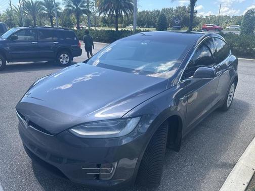 2021 Tesla Model X Long Range Dual Motor All-Wheel Drive