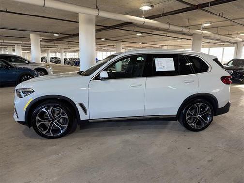 2023 BMW X5 sDrive40i