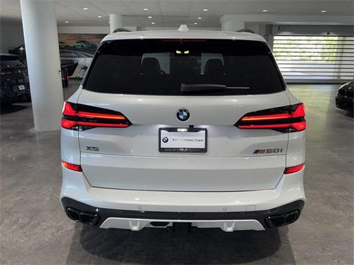 2025 BMW X5 M60i