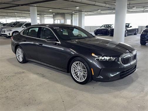 2024 BMW 540 i xDrive