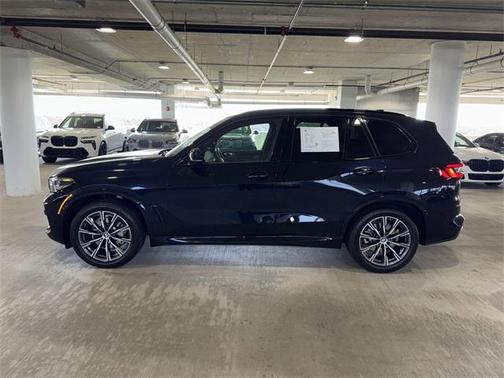 2023 BMW X5 sDrive40i