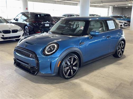 2022 MINI Hardtop Cooper S