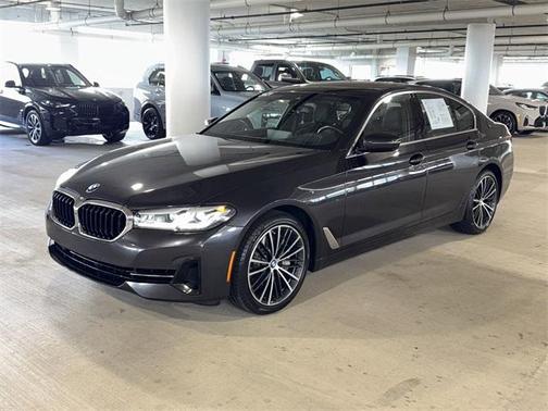 2021 BMW 540 540i