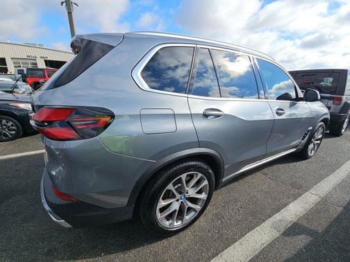 2025 BMW X5 PHEV xDrive50e