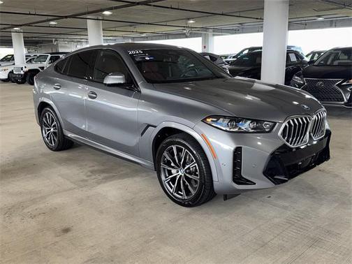 2025 BMW X6 xDrive40i