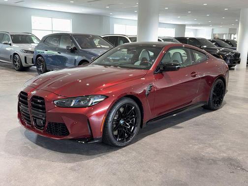 Aventurin Red Metallic 2026 BMW M4 Competition