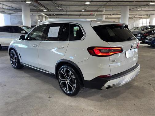 2023 BMW X5 sDrive40i