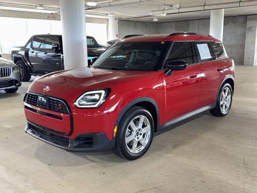 Chili Red II 2025 MINI Countryman Cooper S ALL4