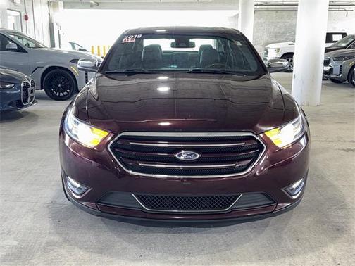 2018 Ford Taurus Limited