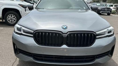 Skyscraper Gray Metallic 2023 BMW 530e Base