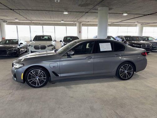Skyscraper Gray Metallic 2023 BMW 530e Base
