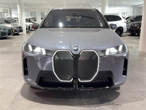 2026 BMW iX xDrive45