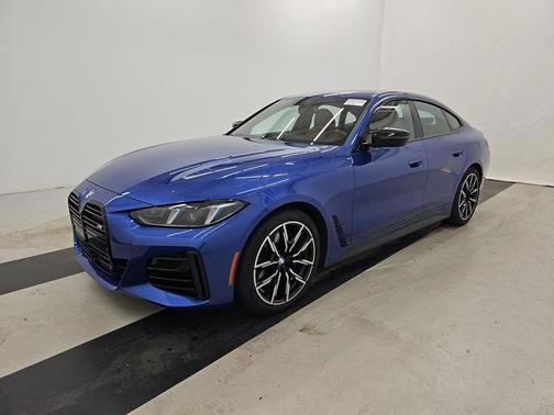 Portimao Blue Metallic 2025 BMW M440 i