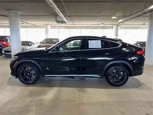 2022 BMW X6 xDrive40i