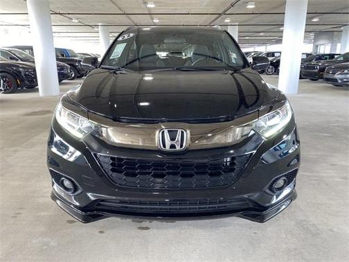 Photo 2 of 33 of 2022 Honda HR-V Sport