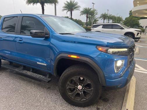 Dynamic Blue Metallic 2023 GMC Canyon Elevation