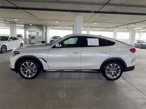 2023 BMW X6 xDrive40i