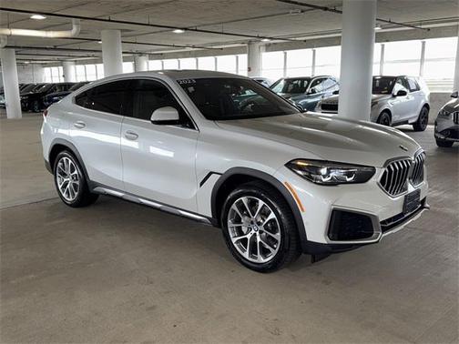 2023 BMW X6 xDrive40i