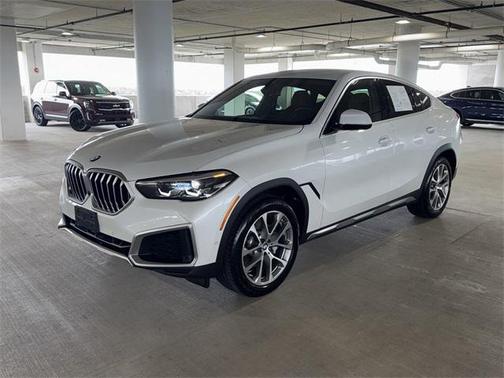 2023 BMW X6 xDrive40i