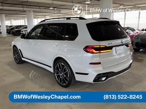 2026 BMW X7 xDrive40i