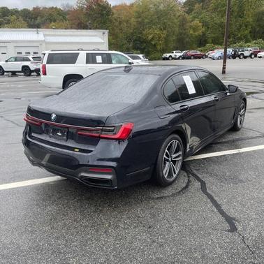 2022 BMW 750 i xDrive