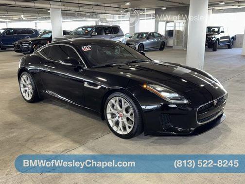 2019 Jaguar F-TYPE P300