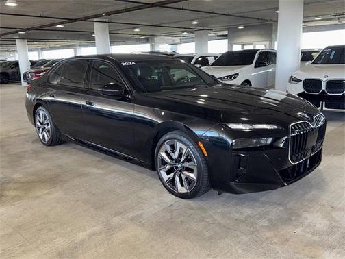 2024 BMW 760 xDrive