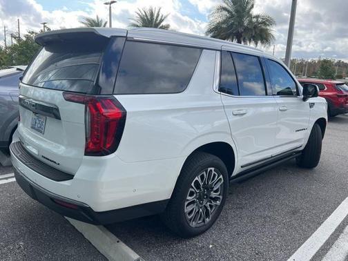 2023 GMC Yukon Denali Ultimate