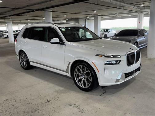 2023 BMW X7 xDrive40i