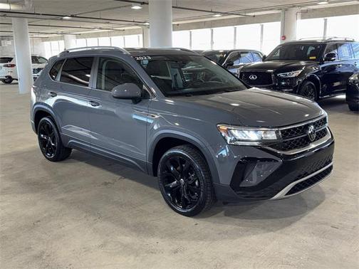 2023 Volkswagen Taos 1.5T SE