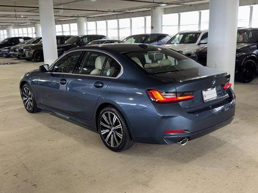 Arctic Race Blue Metallic 2026 BMW 330 330i