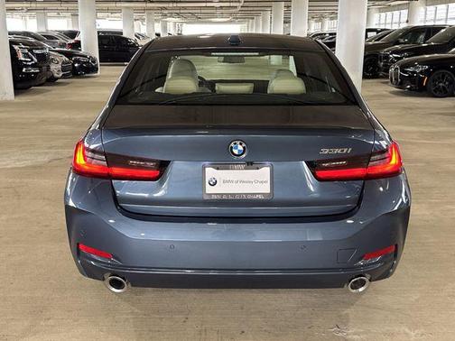 Arctic Race Blue Metallic 2026 BMW 330 330i
