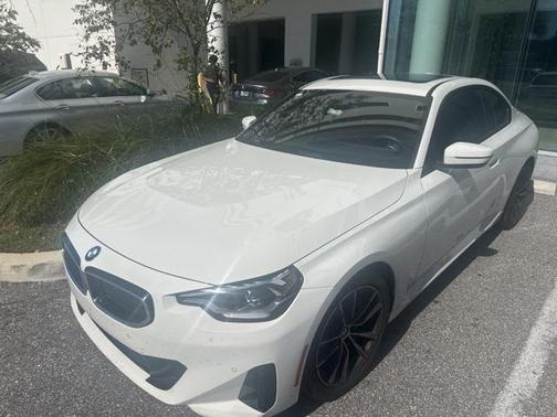 2024 BMW 230 i