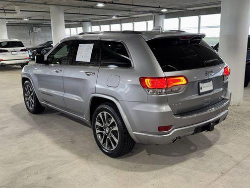 Billet Silver Metallic Clearcoat 2017 Jeep Grand Cherokee Overland