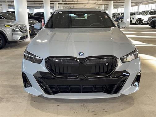 2024 BMW i5 eDrive40