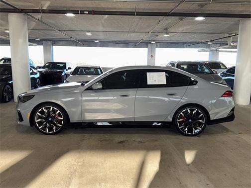 2024 BMW i5 eDrive40