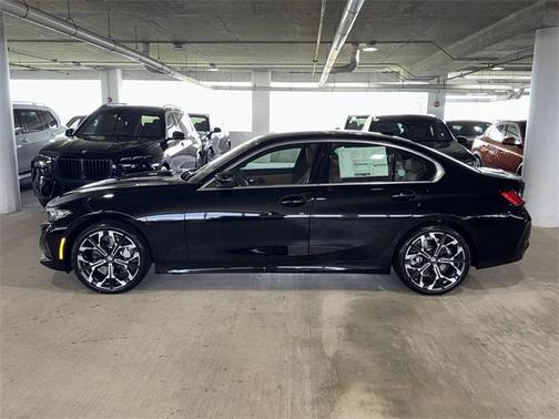 2025 BMW 330 i