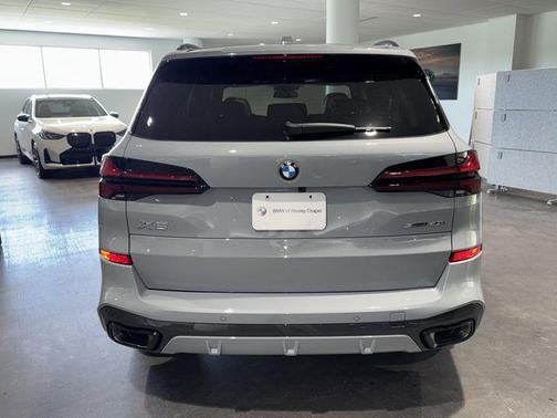 Brooklyn Grey Metallic 2026 BMW X5 sDrive40i