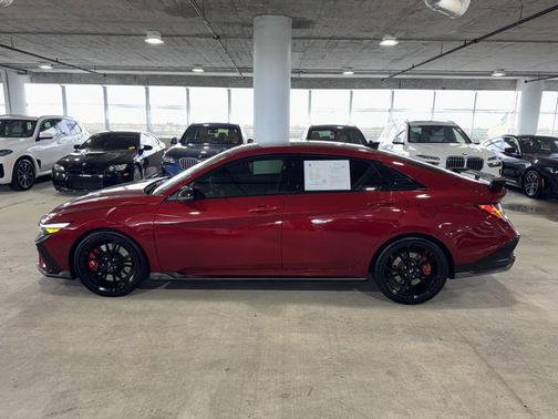 Ultimate red 2025 Hyundai ELANTRA N Base