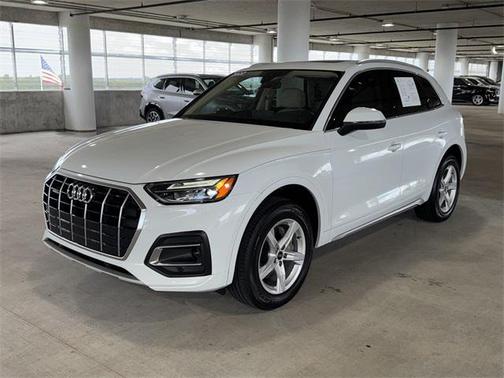 2022 Audi Q5 40 Premium
