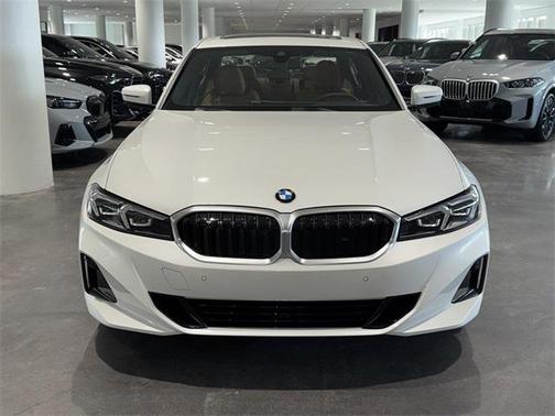 2025 BMW 330 i