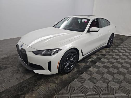 Mineral White Metallic 2025 BMW i4 Gran Coupe eDrive40