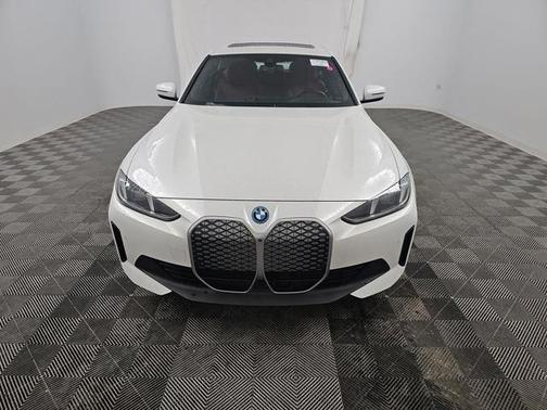 Mineral White Metallic 2025 BMW i4 Gran Coupe eDrive40