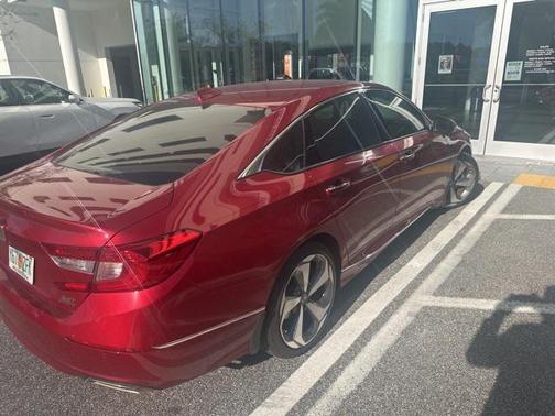 2019 Honda Accord Touring 2.0T