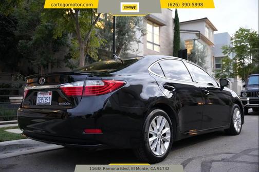2014 Lexus ES 300h Base